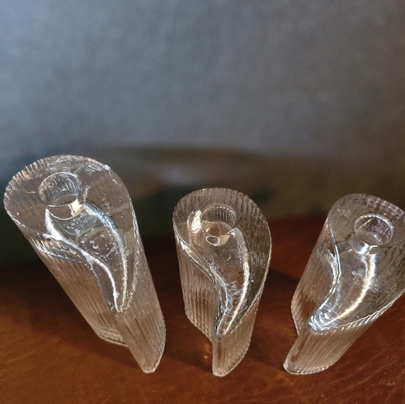 Gorgeous crystal/glass candle holder set - Picture 5 of 5